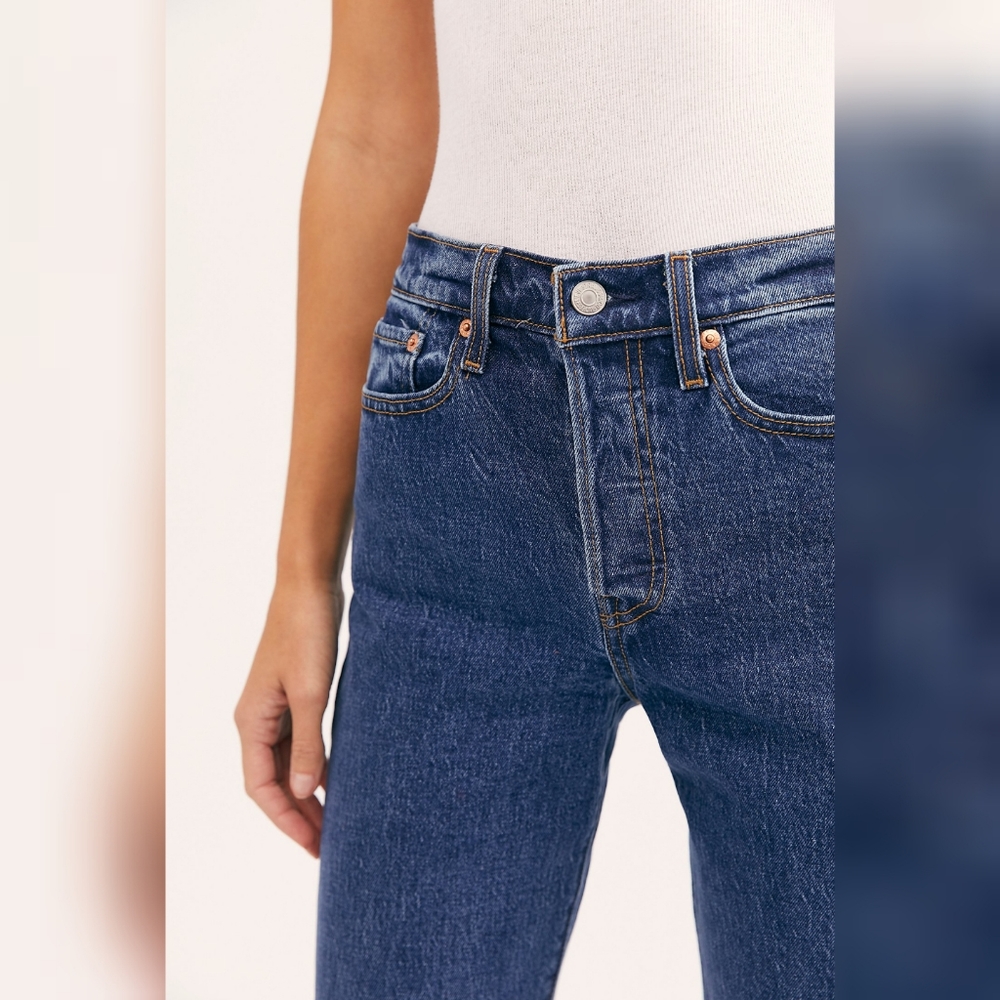 Levi’s Premium Wedgie Straight Leg in Below the Belt Dark Indigo Wash NWT - Picture 6 of 13